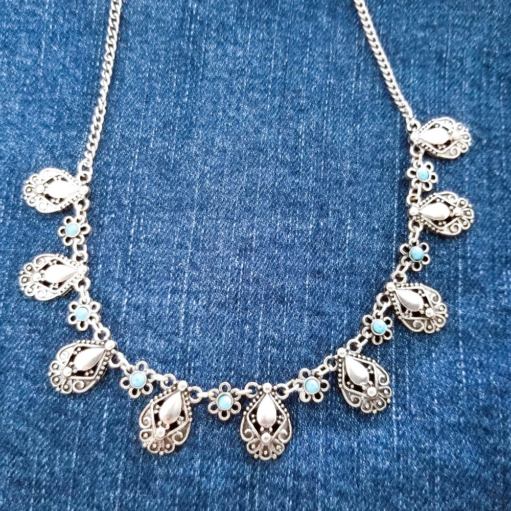 Boho Silver Tone Tear Shaped Medallion Necklace